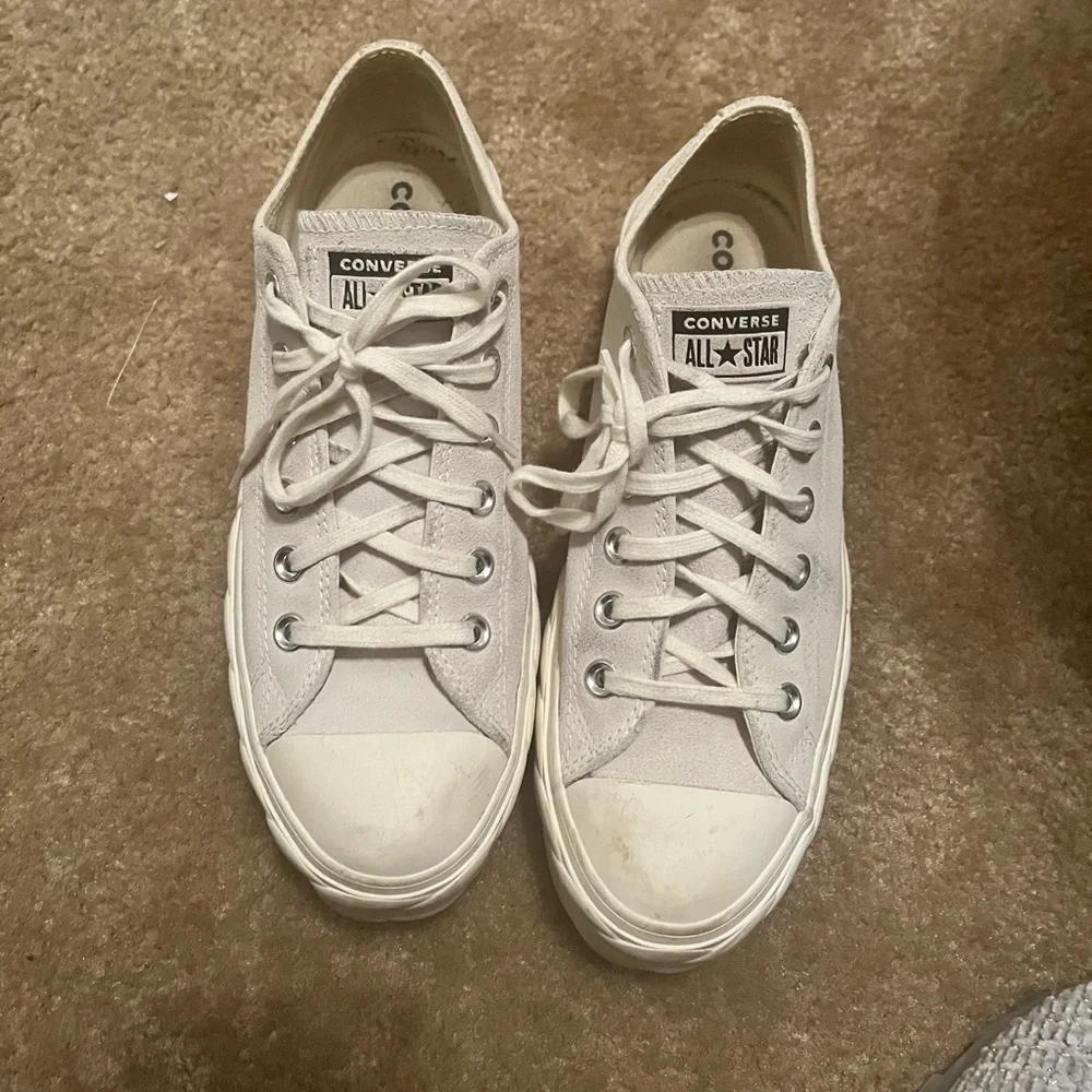 Converse - Picture 3 of 5